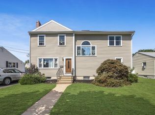 12 Carol Ann Rd, Peabody, MA 01960