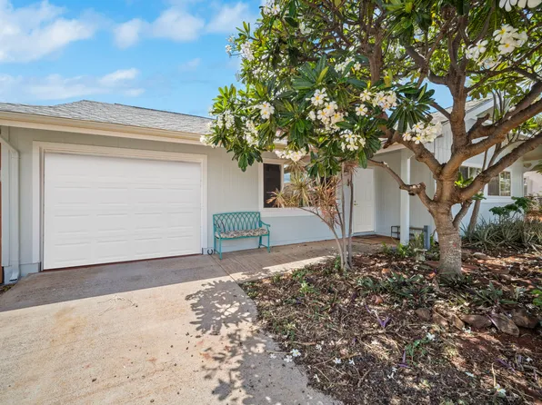 3574 Pilialoha St, Hanapepe, HI 96716