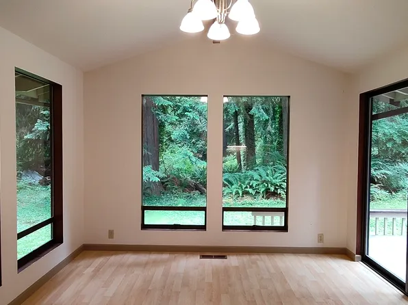 22915 NE 189th St, Woodinville, WA 98077