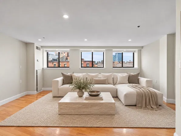 357 Commercial St APT 320, Boston, MA 02109