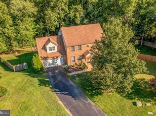 2758 Congress Ct, Waldorf, MD 20603