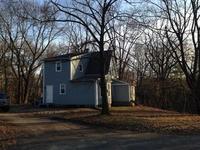 32 New Ludlow Rd, Chicopee, MA, 01020