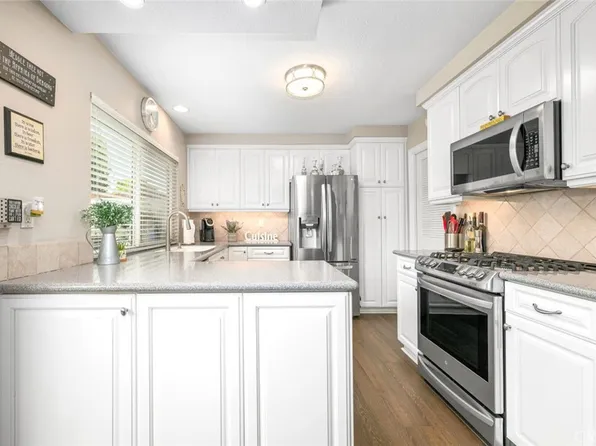6898 Breton Way, Cypress, CA 90630