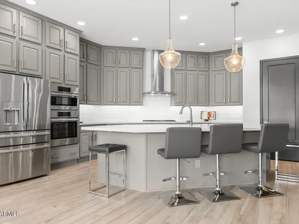 21257 W HILLCREST Boulevard, Buckeye, AZ 85396