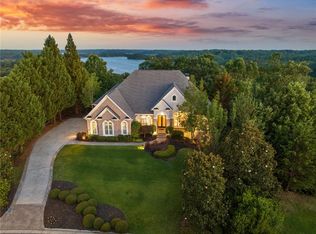 3731 Wavespray Ct, Gainesville, GA 30506