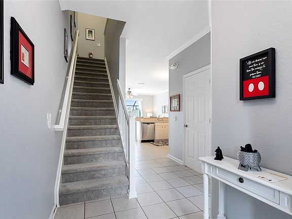 4th image of 2595 Maneshaw Ln