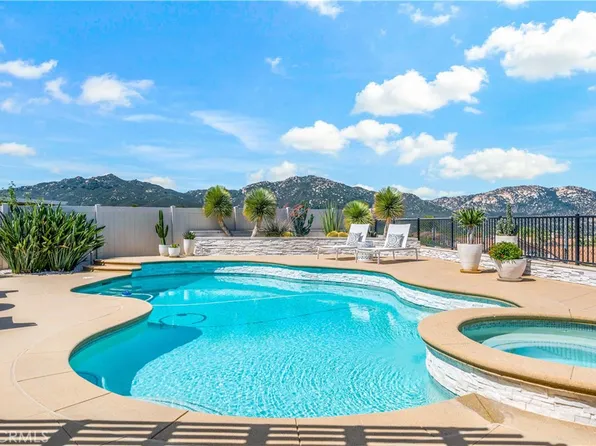 32070 Corte Bonilio, Temecula, CA 92592