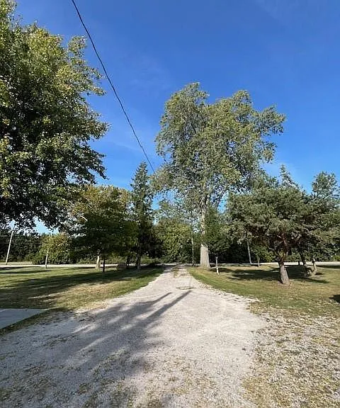 394 Robson Rd — Photo 29