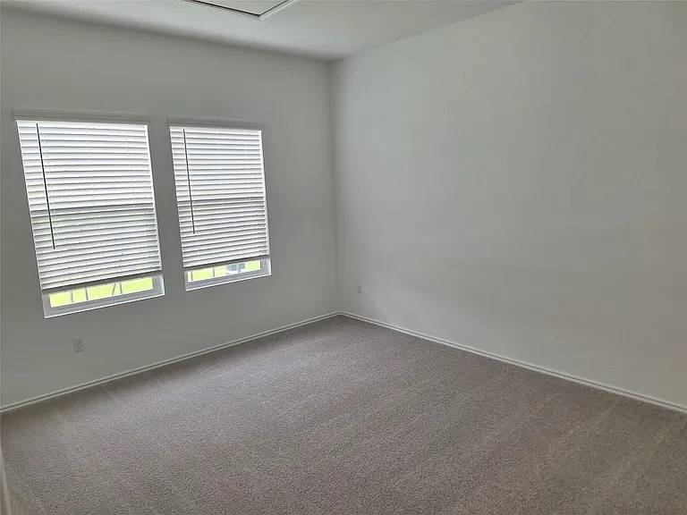 18001 Prairie Falcon Way — Photo 16