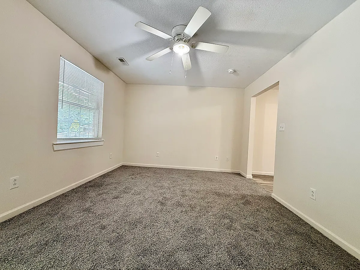 102 Carter Sells Rd — Photo 3