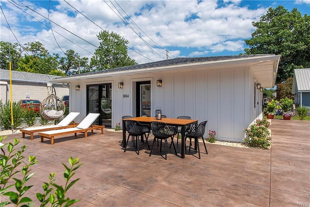 1014 Main St, Sylvan Beach, NY 13157 Zillow