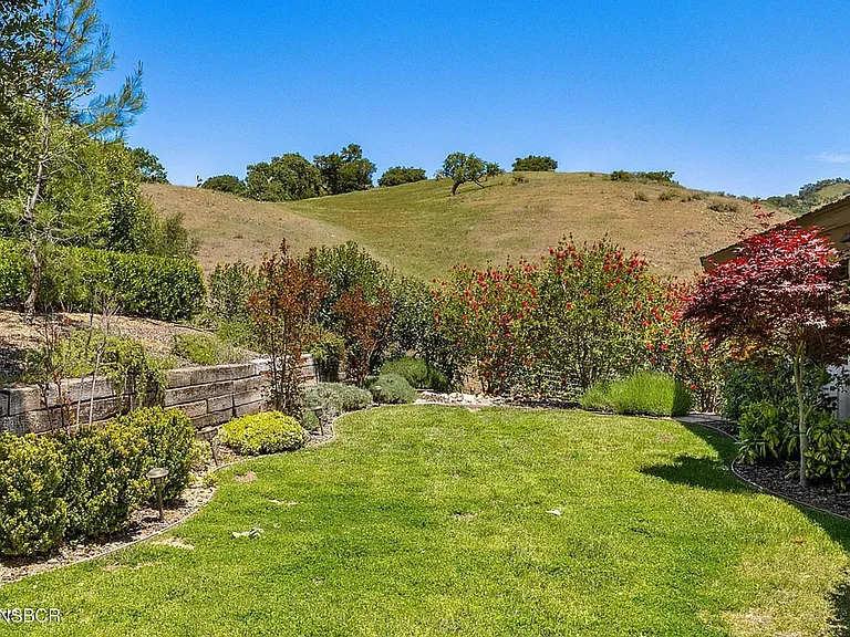 690 Rancho Alisal Dr — Photo 23