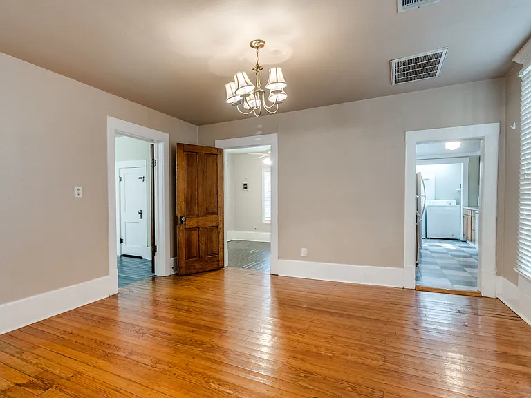 423 W Eufaula St — Photo 7