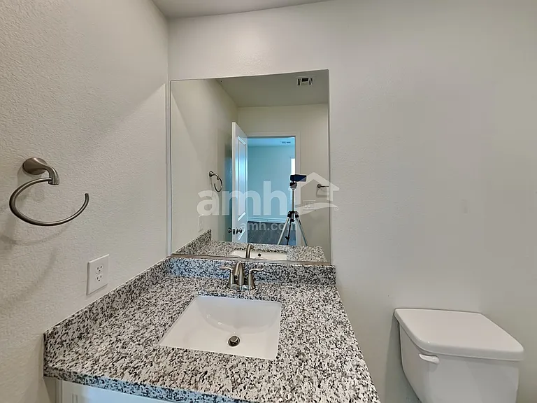 6106 Haleh Ave — Photo 19