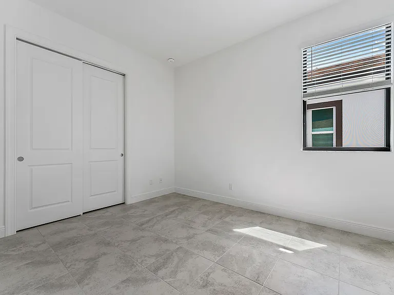 9333 SW Pepoli Way — Photo 28