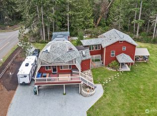 9203 Kootenai Dr, Anderson Island, WA