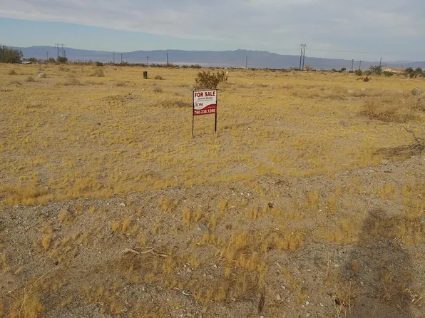 1300 Sea Life Ave, Salton City, CA 92275