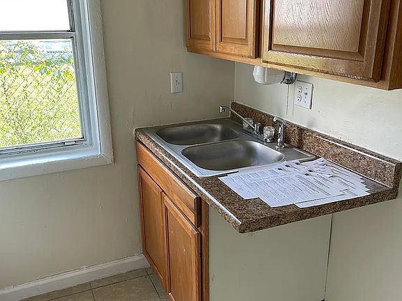 3rd image of 50 Welch Ave #50B