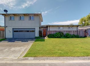 1733 Roberts Way, Arcata, CA 95521