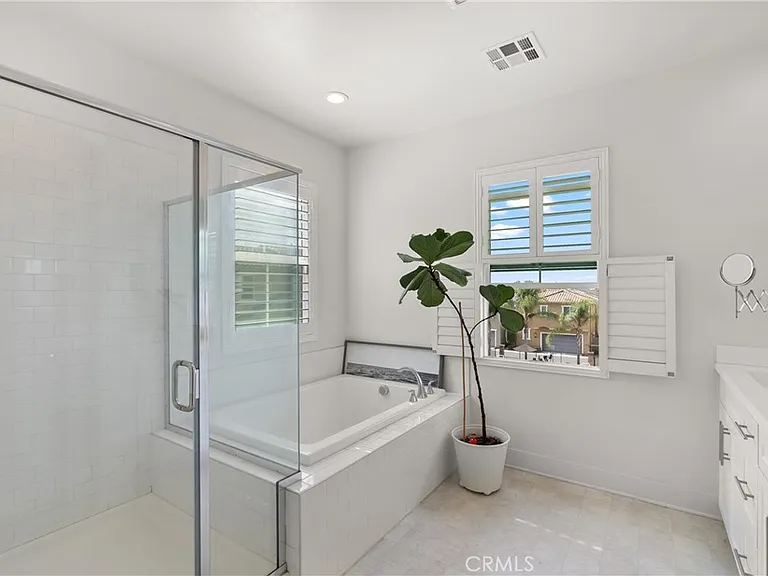 710 W Tribella Ct — Photo 22
