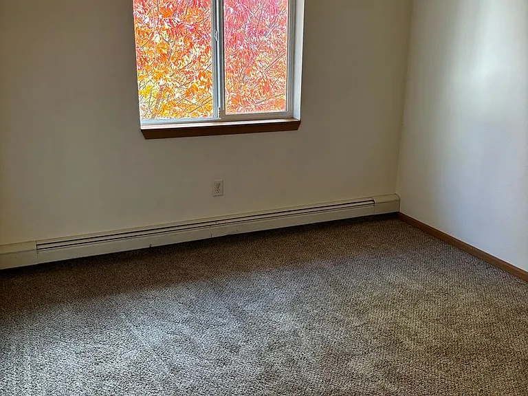 1700 University Dr SE — Photo 12