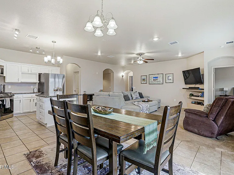 7120 Falling Leaf Cir — Photo 18