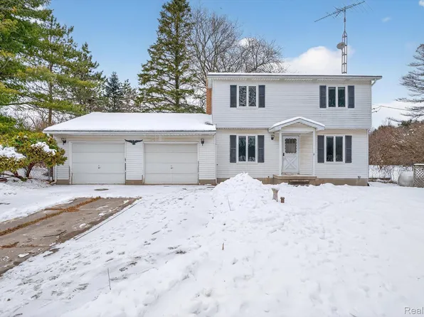 11289 E Atherton Rd, Davison, MI 48423
