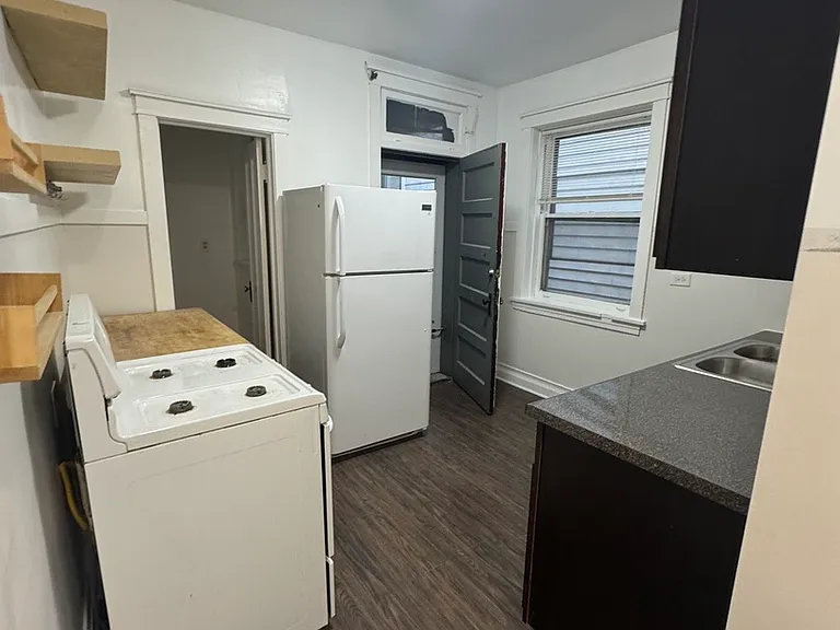 3008 W Cullom Ave #1E — Photo 3