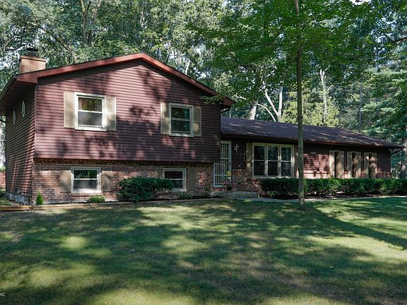 58084 Oakwood Dr-102