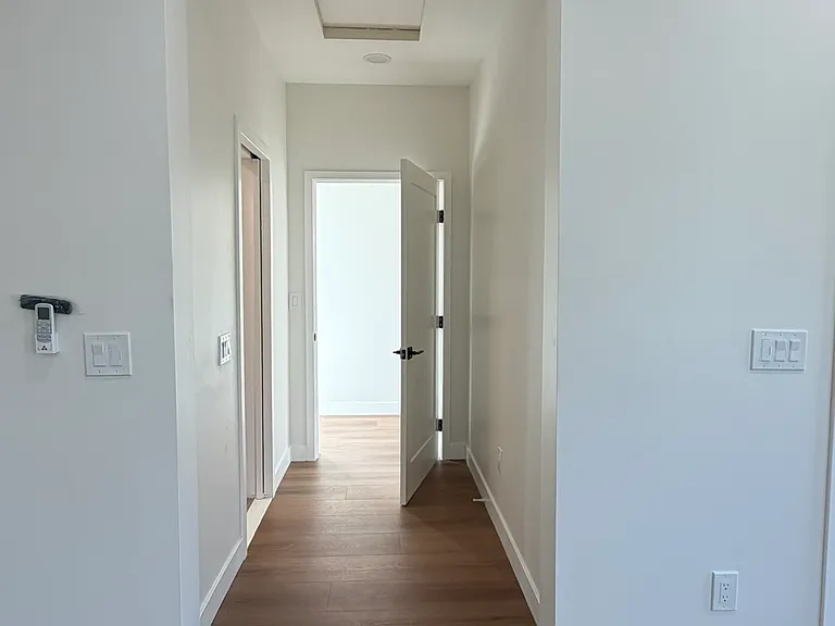 2772 Massachusetts Ave — Photo 10