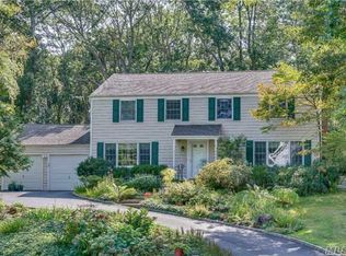 14 Brewster Hill Rd, East Setauket, NY 11733
