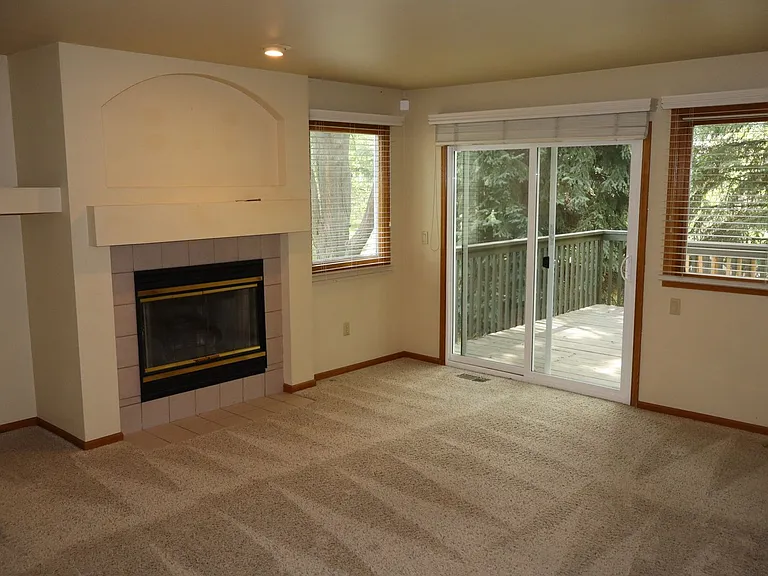 5319 Fairway Six Dr — Photo 10