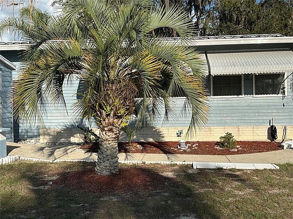 4th image of 104 Rough Ln
