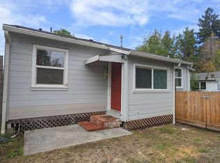 2069 Holly St #1/2, Eureka, CA 95503