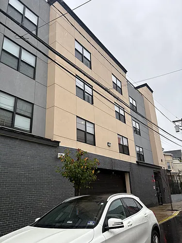 51 Carroll St Photo 1