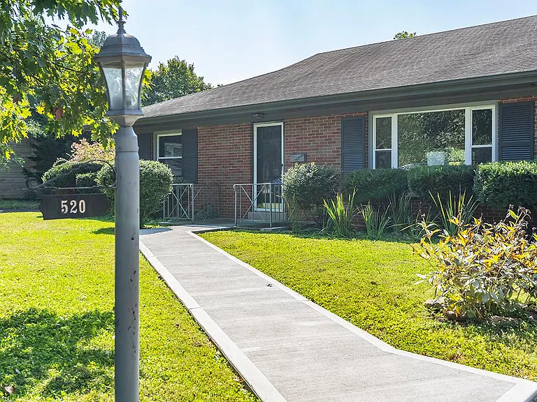 520 Albany Rd — Photo 1