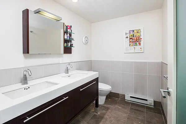 Rented by Douglas Elliman | media 17