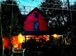1008 Haywood St, Greensboro, NC 27403