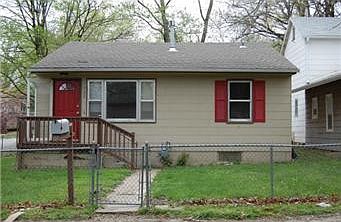 1st image of 792 Osage St