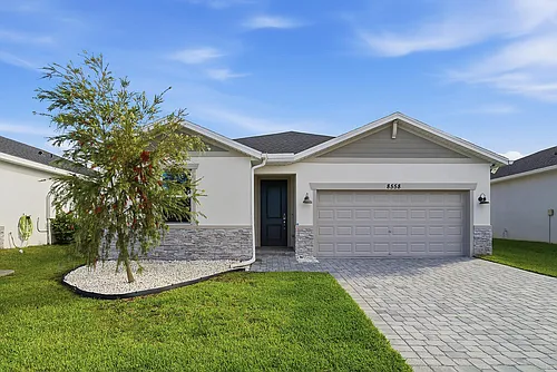 8558 Dahlia Cir Photo 1