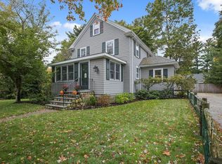 8 Oakley Rd, Dover, MA 02030