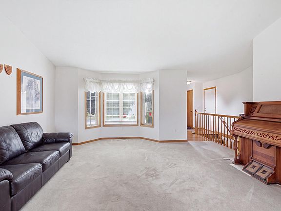 4th image of 2209 58th St NW