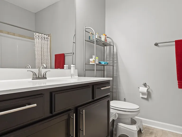 329 Adobe Ln — Photo 26