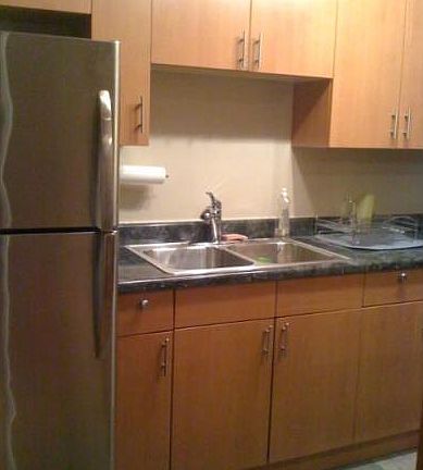 2nd image of 805 W Oakdale Ave APT 2a