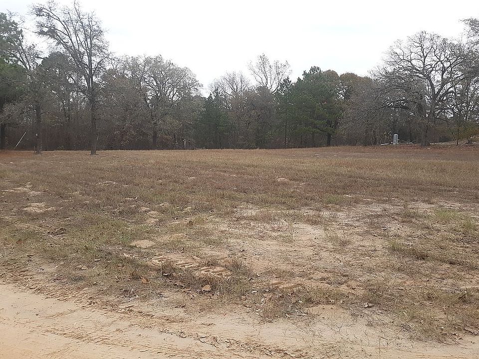 2nd image of 120 Wildwood Dr