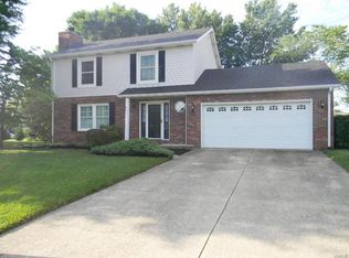821 Andra Dr, Maryville, IL
