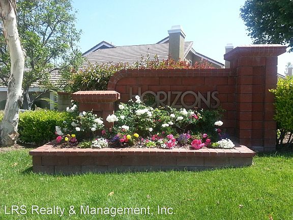 2nd image of 731 S Tourmaline Ct