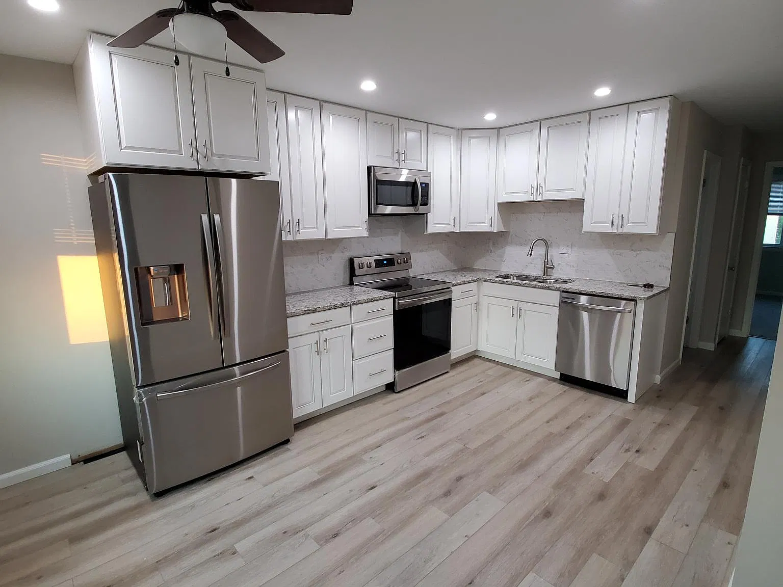 2 bed, 1100 sqft, $2,000 — Photo 4