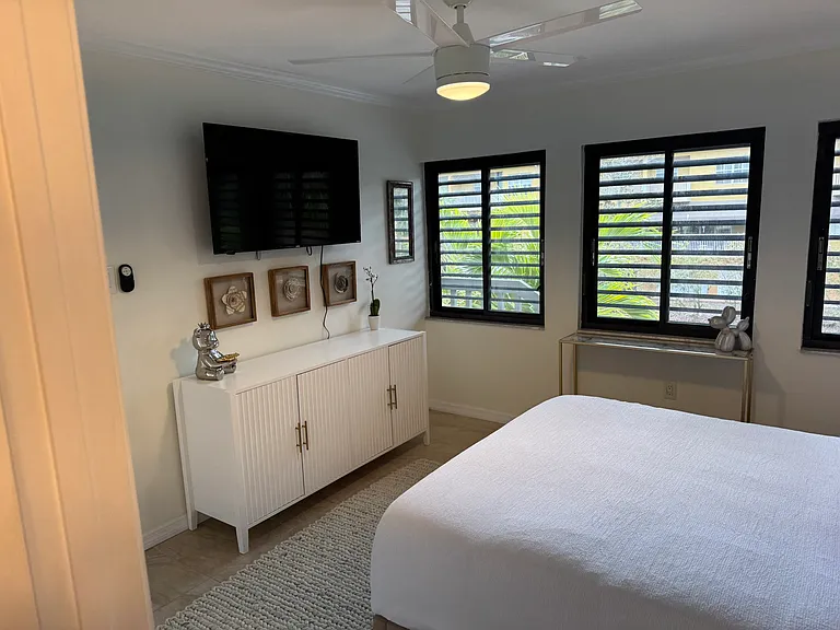 1800 Mariner Dr #6 — Photo 34