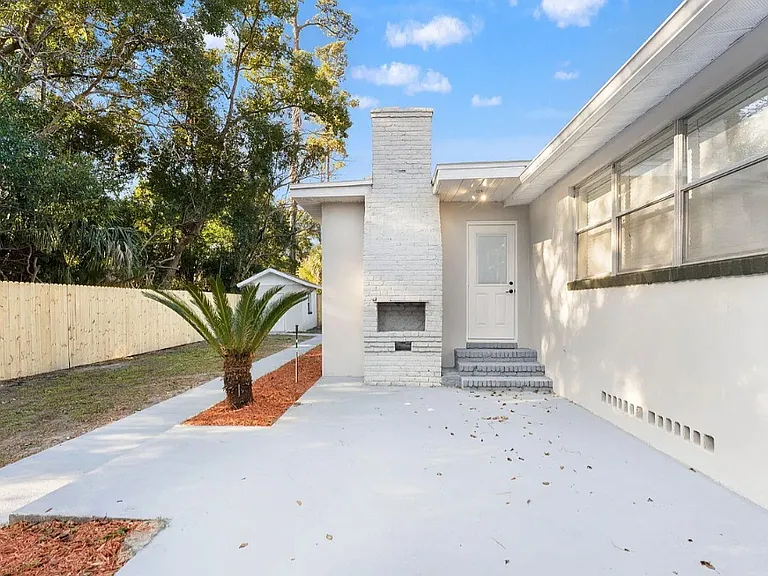 1554 Shirl Ln — Photo 14